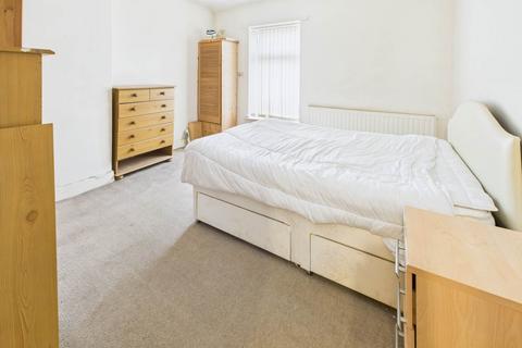 2 bedroom terraced house for sale, MacDonald Street, Liverpool, Merseyside, L15