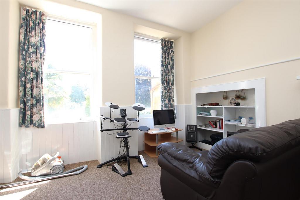 Studio room.JPG