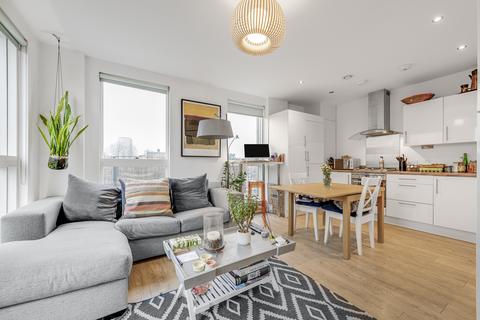 at Elmwood Court, 38 Battersea Park Road, London SW11