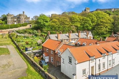 undefined, Paradise, Scarborough