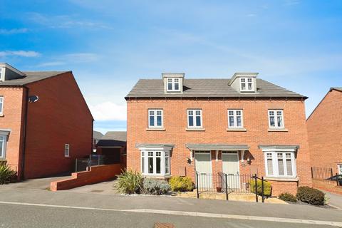 21 Arundel Drive, Grantham, NG31 8WN