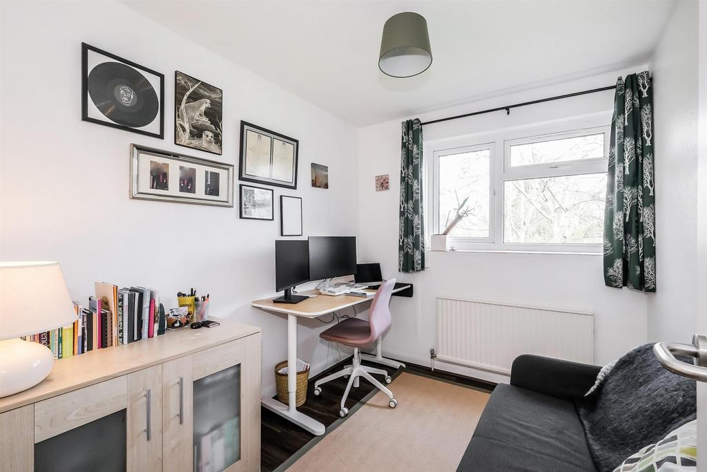 60 Malcolm Way-16 web.jpg