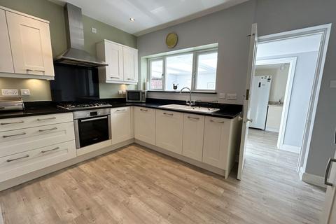 36 Dovedale Avenue, Shirley, Solihull, B90 2AP