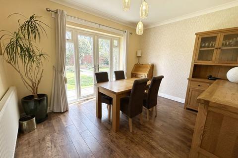 36 Dovedale Avenue, Shirley, Solihull, B90 2AP