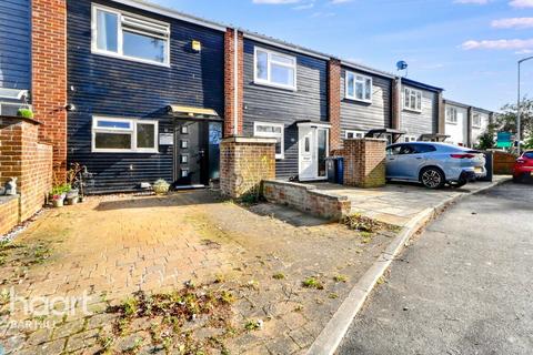 15 Gladeside, Bar Hill, Cambridge, CB23 8DY