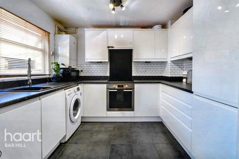 15 Gladeside, Bar Hill, Cambridge, CB23 8DY