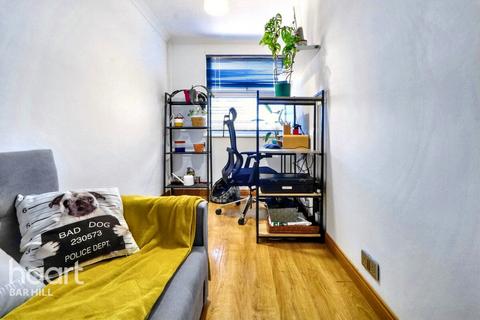 15 Gladeside, Bar Hill, Cambridge, CB23 8DY