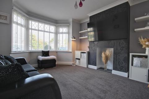 3 bedroom semi-detached house for sale, Southwood Road, Cottingham