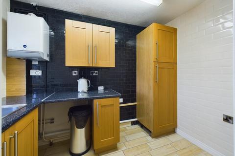 2 bedroom apartment for sale, Ernest Hill Court, Rainhill Road, Hull, HU5