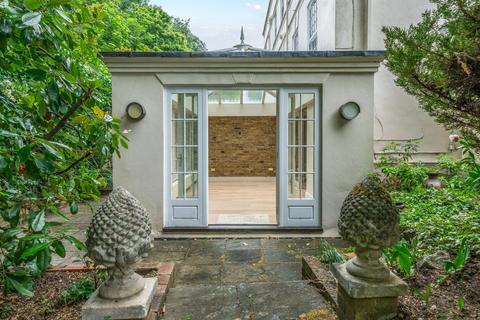 undefined, Seaton Close, London, SW15
