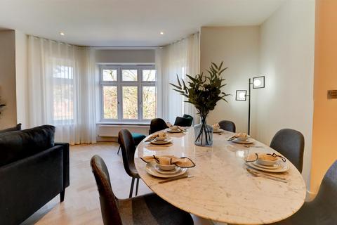 2 bedroom apartment to rent, Rodborough House, Warwick Road, Coventry