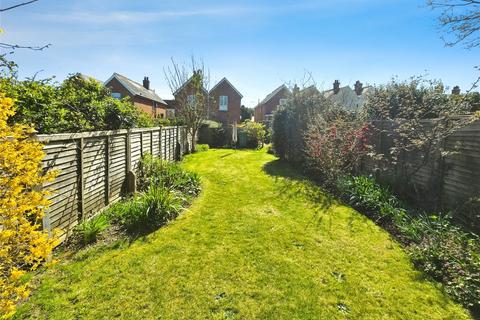 1 bedroom maisonette for sale, Church Place, Freshwater, Isle of Wight