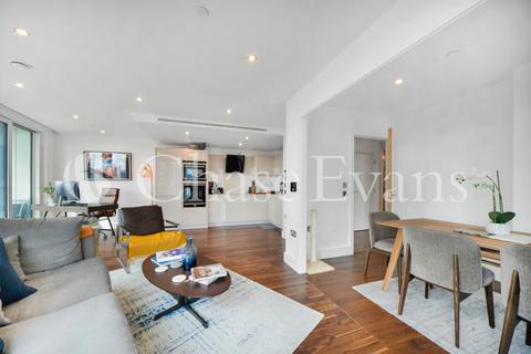 3 bedroom flat for sale, Altitude Point, Alie Street, Aldgate, London, E1