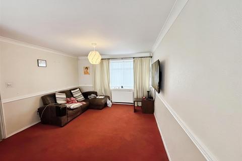 3 bedroom terraced house for sale, Thames Avenue, Hemel Hempstead HP2