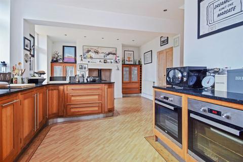 5 bedroom semi-detached house for sale, Westgate Bay Avenue, Westgate-on-Sea