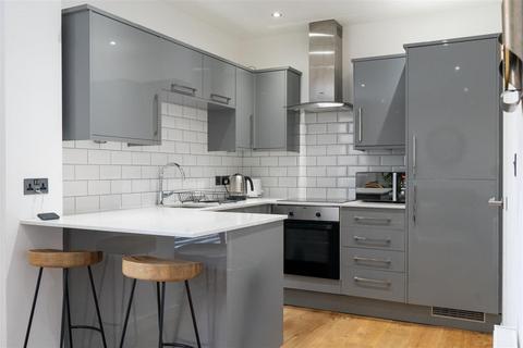2 bedroom flat for sale, Wilbraham Road, Chorlton