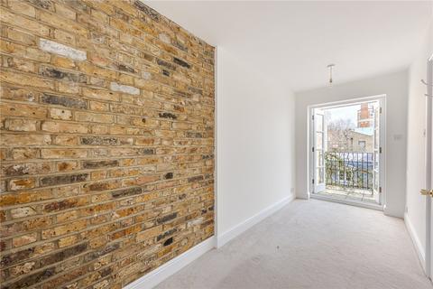 5 Bridge Lane, London, SW11 3AD