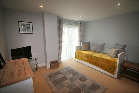 Studio to rent, Altamar, Kings Road, SWANSEA, SA1