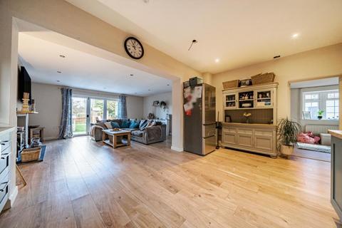 4 bedroom detached house for sale, Kington,  Herefordshire,  HR5