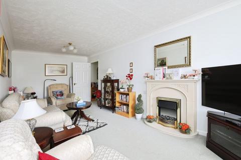 2 bedroom retirement property for sale, Gales Drive, Crawley RH10
