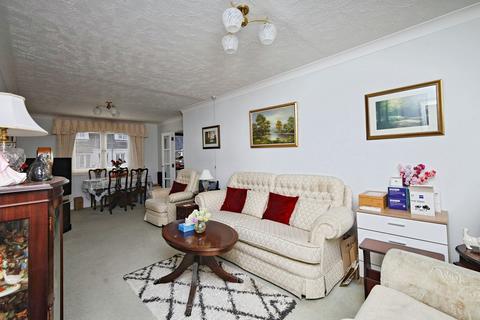 2 bedroom retirement property for sale, Gales Drive, Crawley RH10