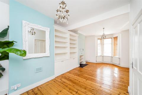 26 Albert Road, London, E18 1LE