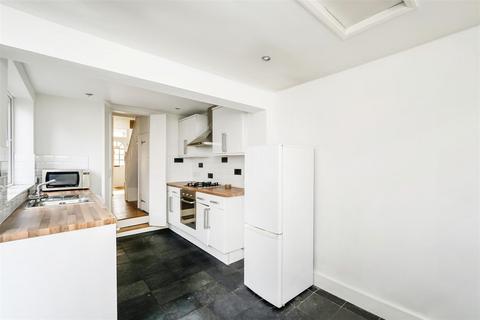 26 Albert Road, London, E18 1LE