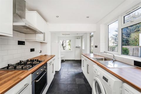 26 Albert Road, London, E18 1LE