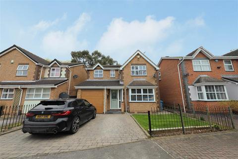 4 bedroom detached house for sale, Broadland Drive, Hull