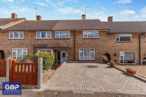 30 Preston Road, Harold Hill, Romford, RM3 7YU