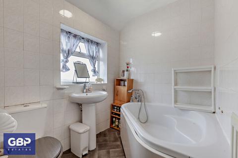 30 Preston Road, Harold Hill, Romford, RM3 7YU