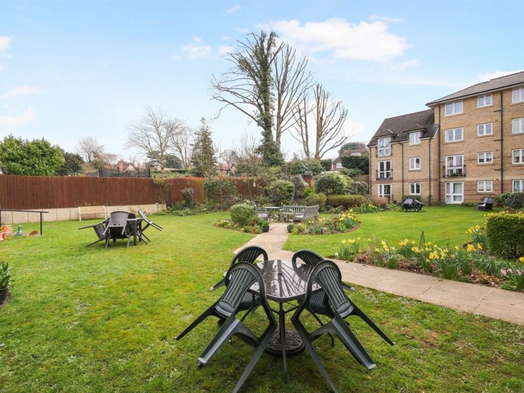 Communal gardens