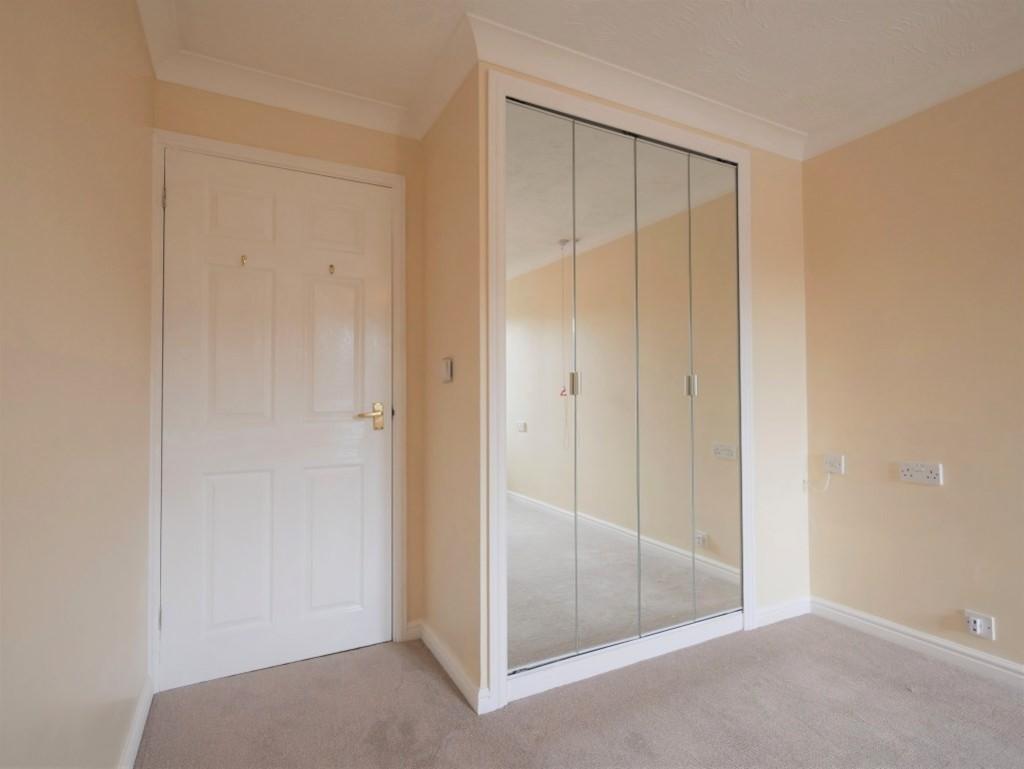 Bedroom1 2