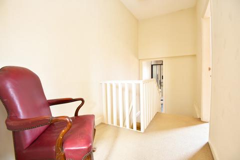 8 Albert Place, Harrogate, HG1 4QA