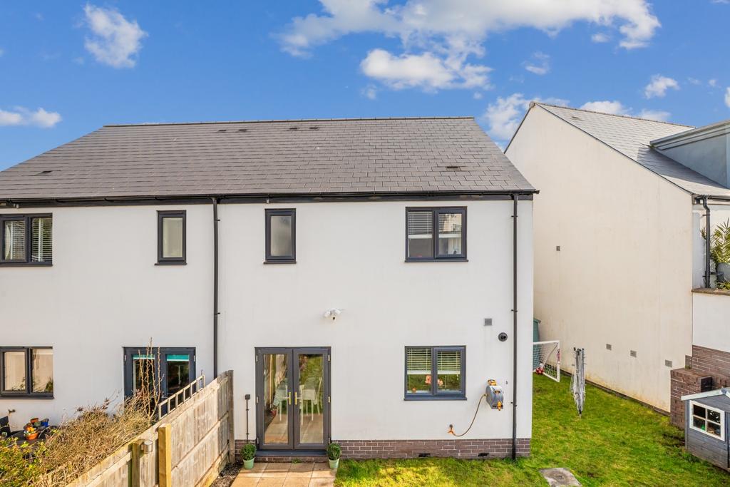 A05 - 43 Wilkins Drive Paignton - 250326