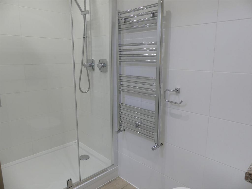 Shower / utility room