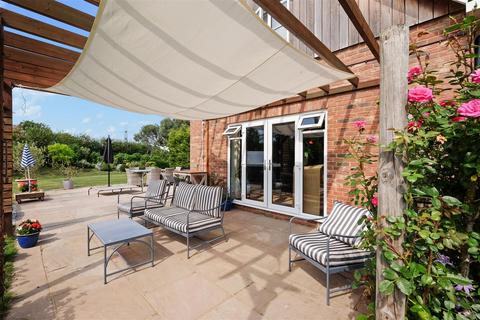 4 bedroom detached house for sale, Dargate Road, Yorkletts, Whitstable
