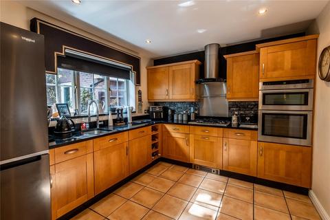 4 bedroom detached house for sale, Stoneleigh Grove, Muxton