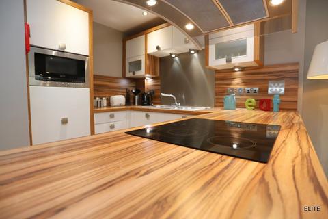 2 bedroom apartment to rent, River Court, Durham DH1