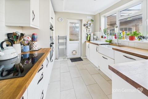 3 bedroom detached house for sale, Langdale Avenue, Loughborough