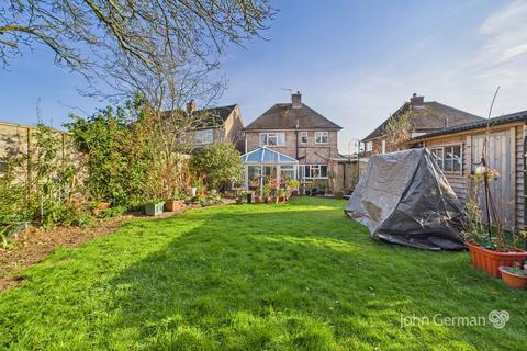 3 bedroom detached house for sale, Langdale Avenue, Loughborough