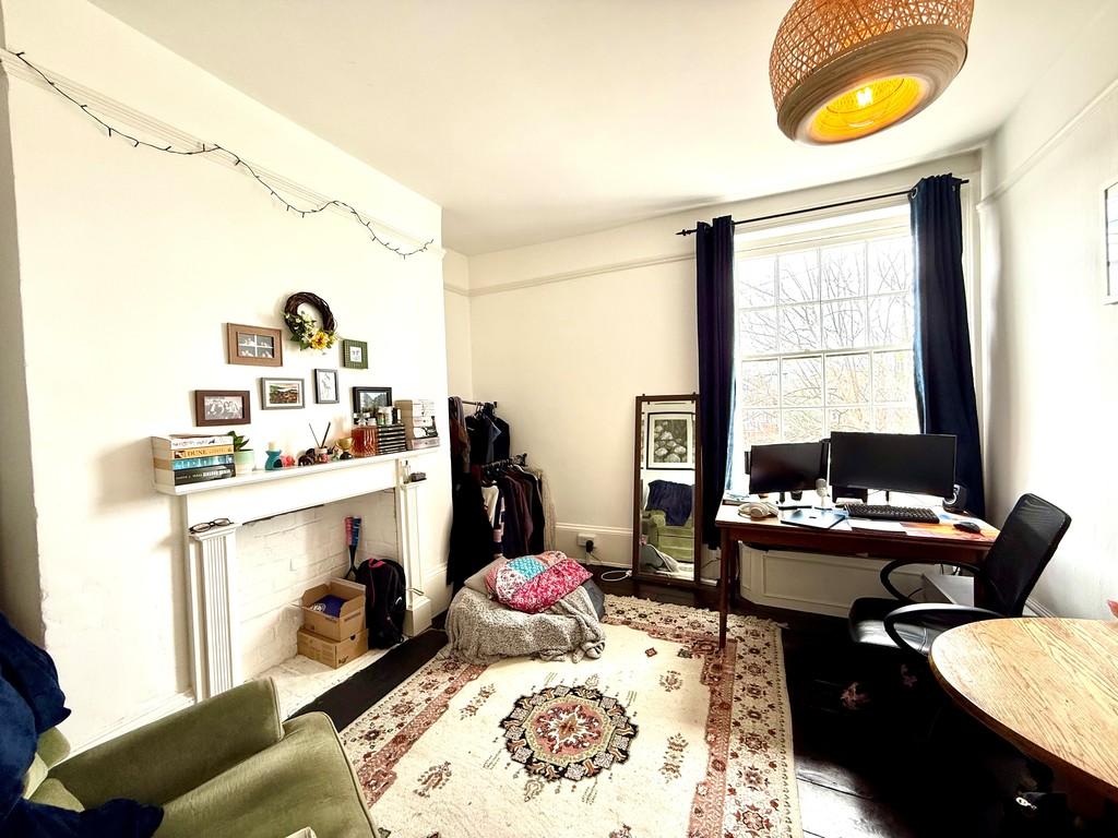 Living room 2