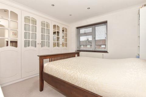 166 Somerville Road, Romford, RM6 5AT