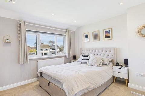 148 Falcon Lodge Crescent, Sutton Coldfield, B75 7NA