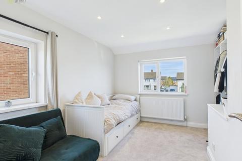 148 Falcon Lodge Crescent, Sutton Coldfield, B75 7NA