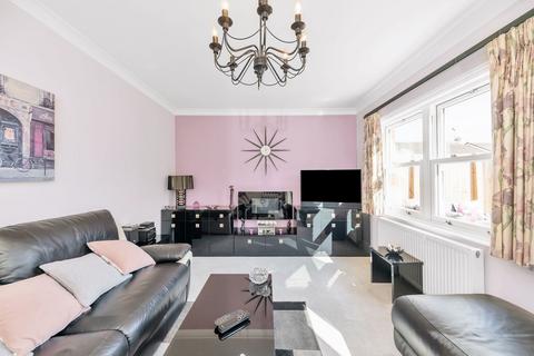 4 bedroom detached house for sale, Major Haddock Close, Royston SG8