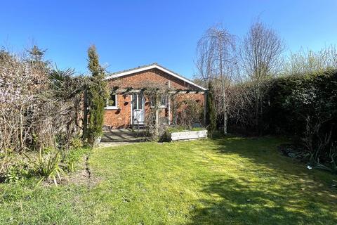 12 Driffield Close, Feering, Colchester, CO5 9LH