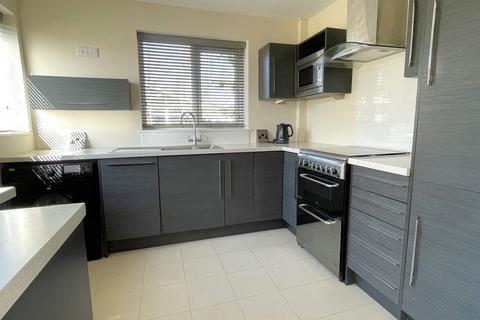12 Driffield Close, Feering, Colchester, CO5 9LH