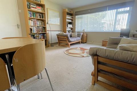 12 Driffield Close, Feering, Colchester, CO5 9LH