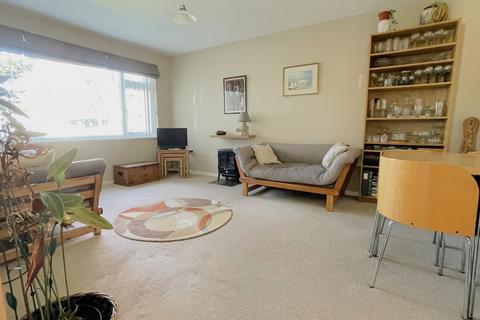 12 Driffield Close, Feering, Colchester, CO5 9LH